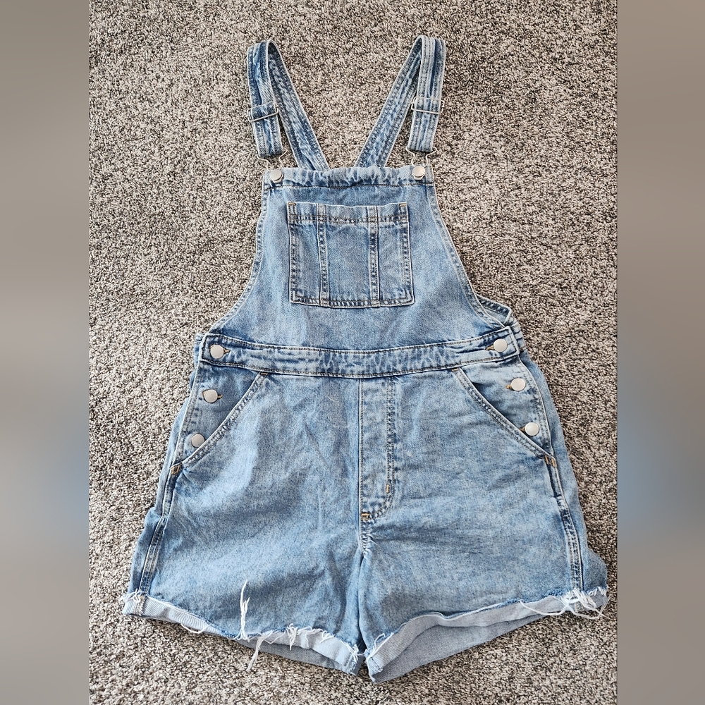 Universal Thread Boyfriend Jean Short Overalls